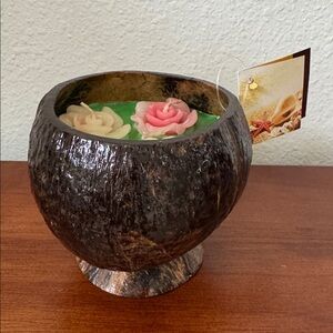 NWT Coconut Candle Cup Cancun Souvenir Gift Valentine